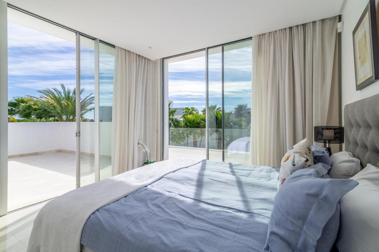 Villa Modern And Luxurious Family Close To The Marbella