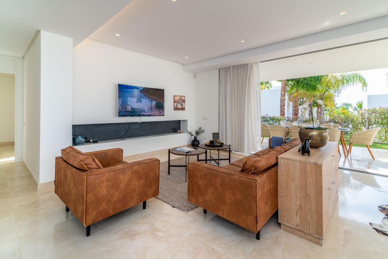 Villa Modern And Luxurious Family Close To The Marbella