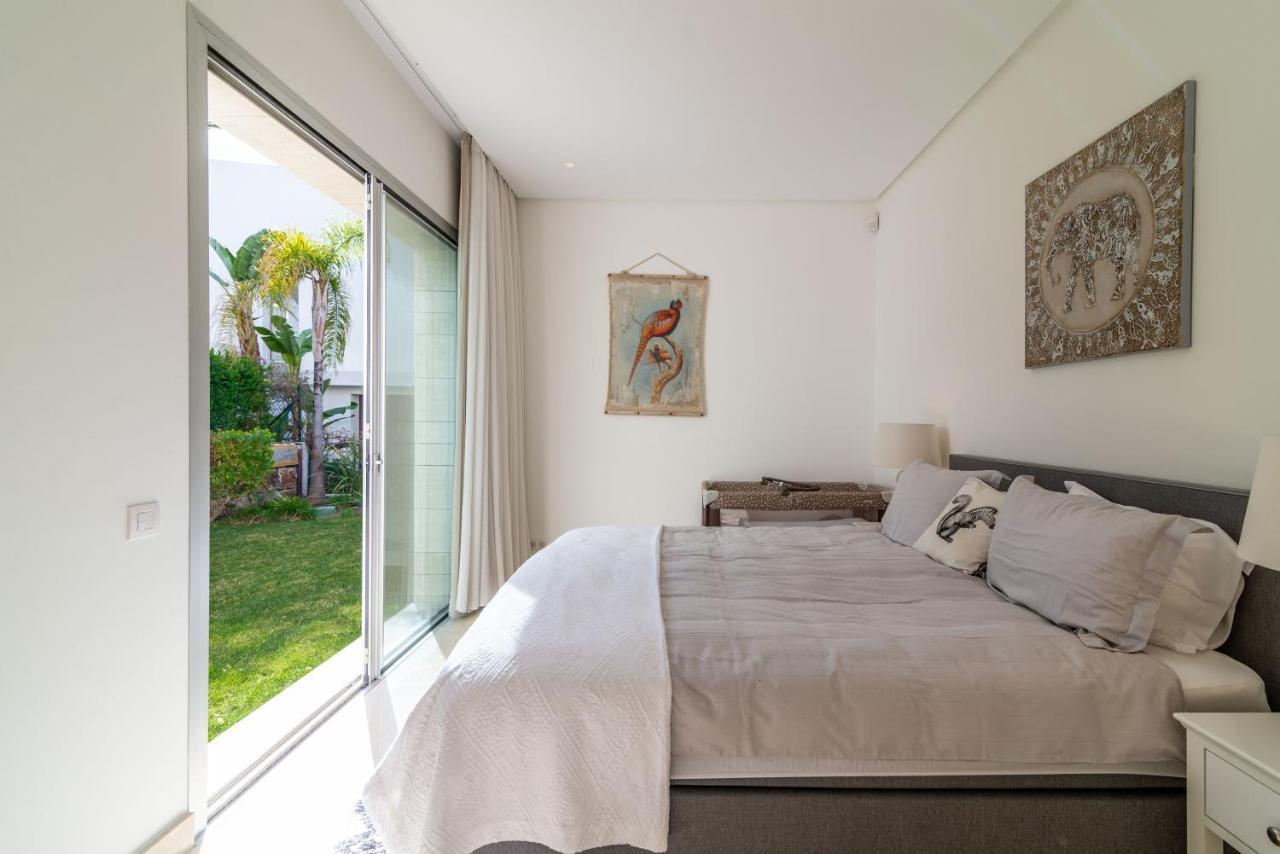 Villa Modern And Luxurious Family Close To The Marbella
